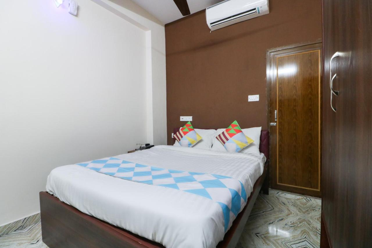 Hotel O Adri Hotels Near Dum Dum Metro Station エクステリア 写真