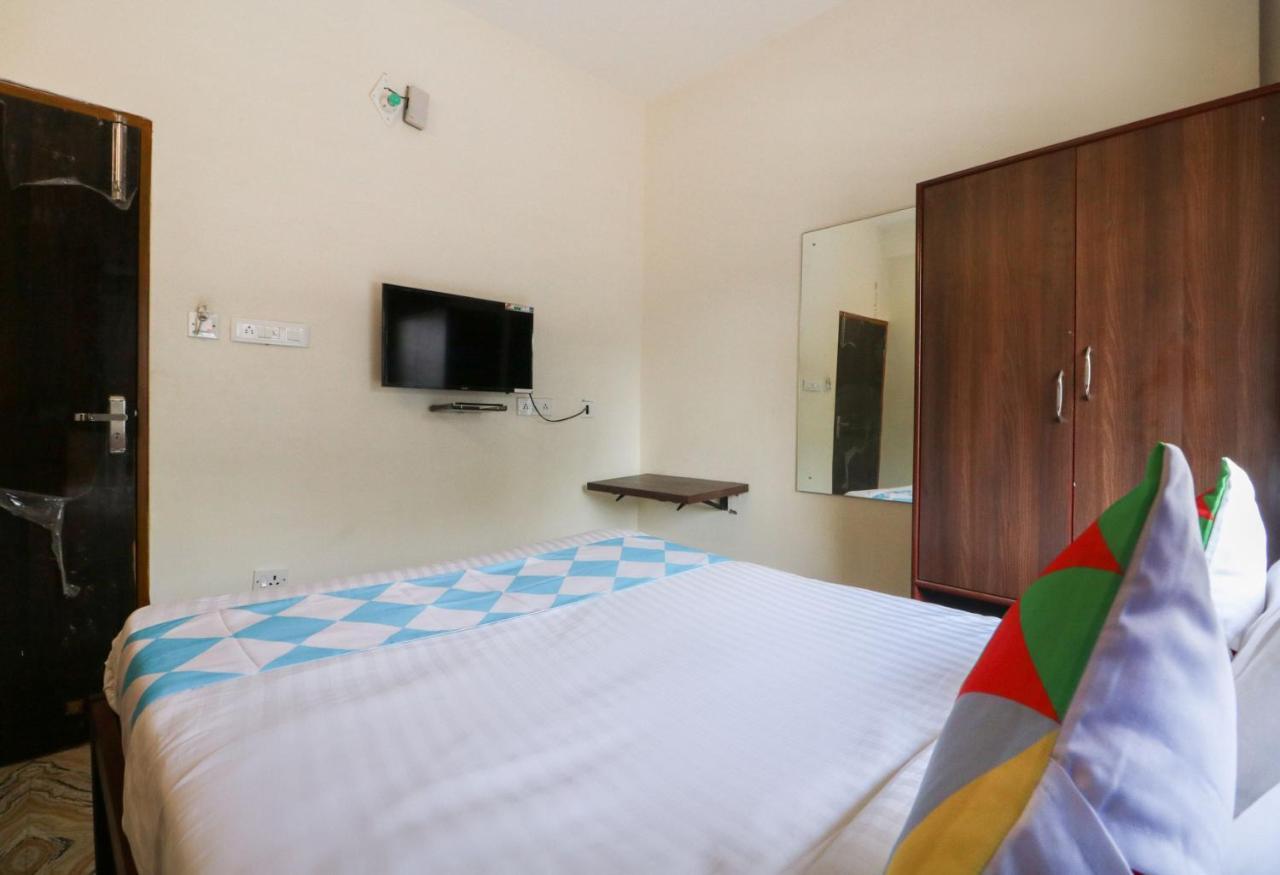 Hotel O Adri Hotels Near Dum Dum Metro Station エクステリア 写真